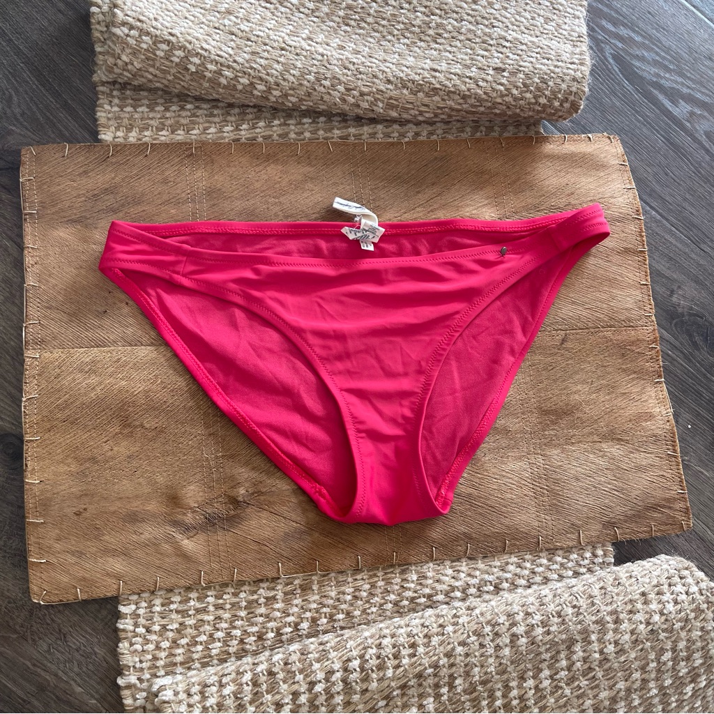 American Eagle Women’s Bikini Swim Bottom Sz Medium Pink Brief